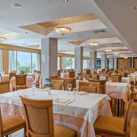 Divani Meteora 4*