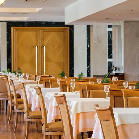 Divani Meteora Hotel 4*