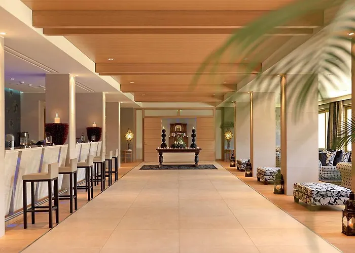 Hotel Divani Meteora 4*