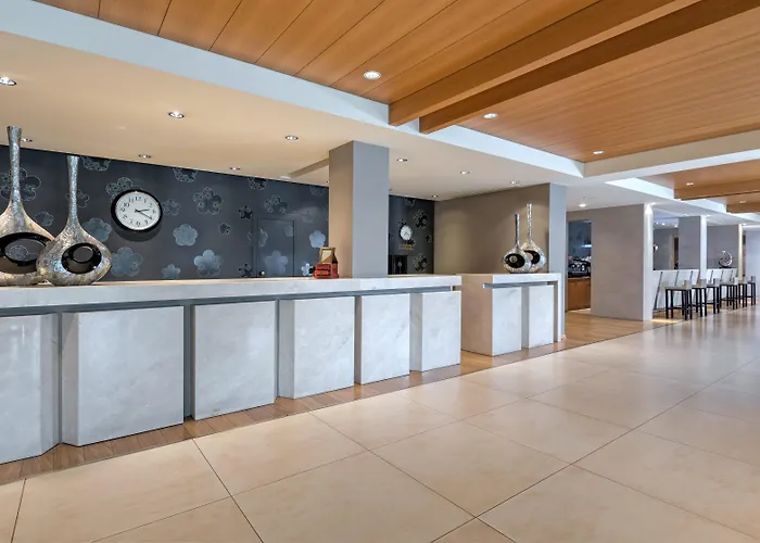 Divani Meteora Hotel 4*