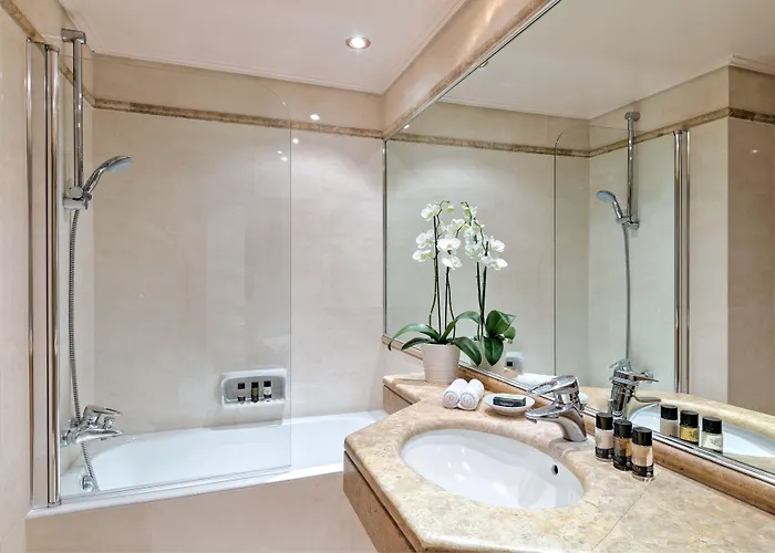 Divani Meteora Hotel 4*